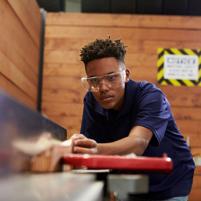 Mill Cabinet Worker